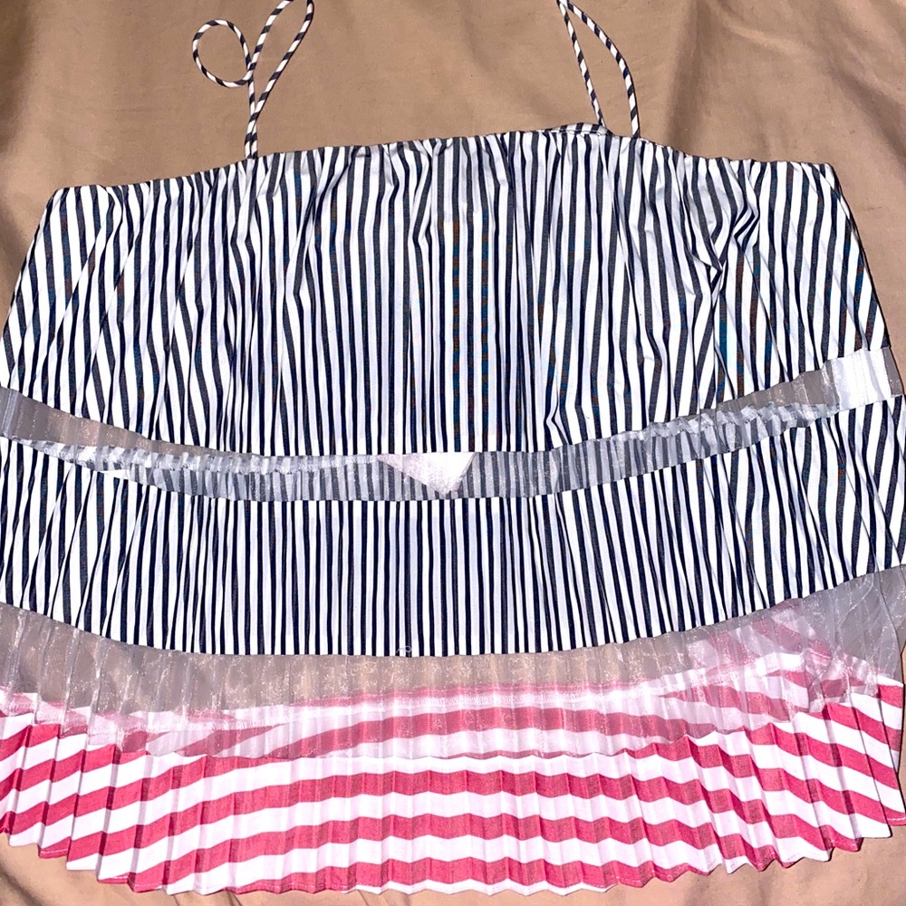 CLUB MONACO tank with mesh